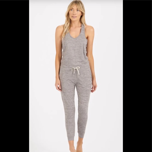 Vuori Pants - vuori romper small - NWOT